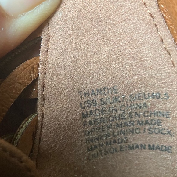 Women’s sandals - Picture 3 of 3